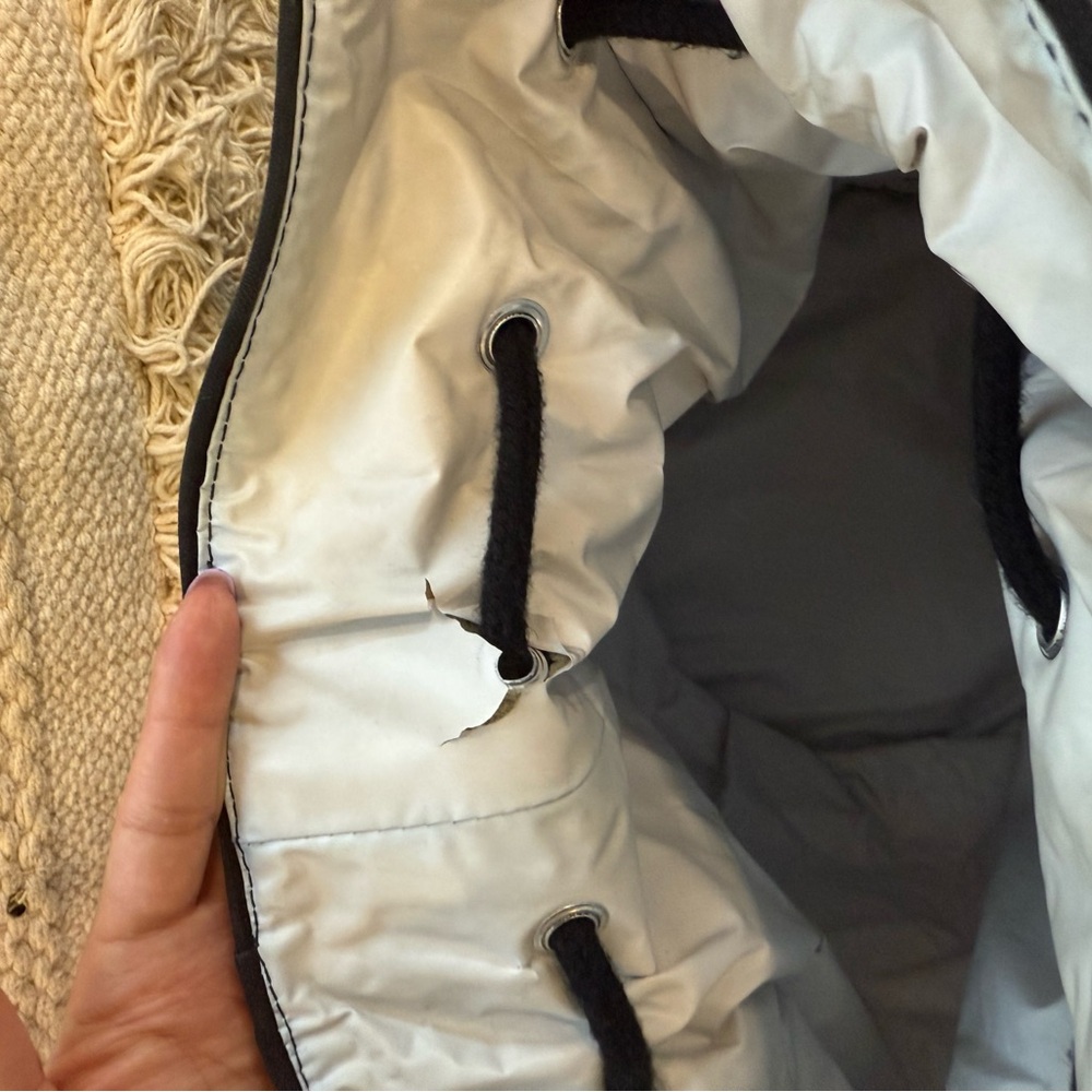 Chanel Drawstring Backpack - image 8